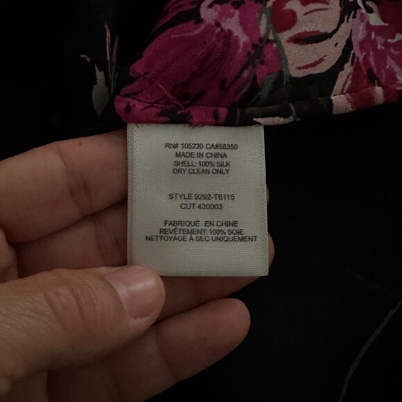 JOIE FLORAL PRINT SILK V-NECK FRENCH CUFFS BLOUSE - Picture 7 of 8